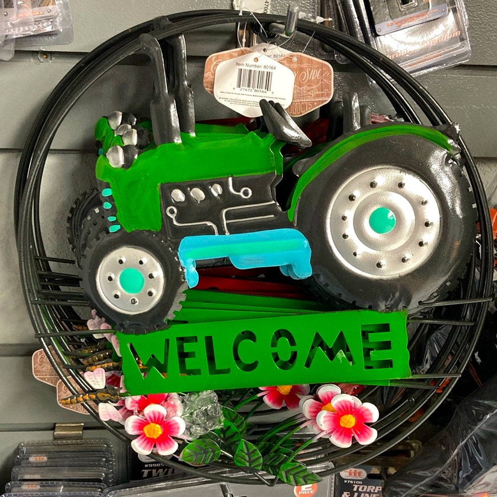 Tractor welcome sign, Green